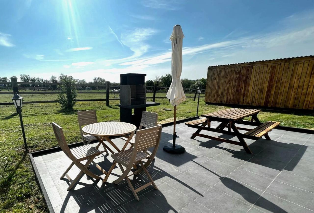 Le Clos De Baron Sur Odon, Un Havre De Paix. Exterior photo